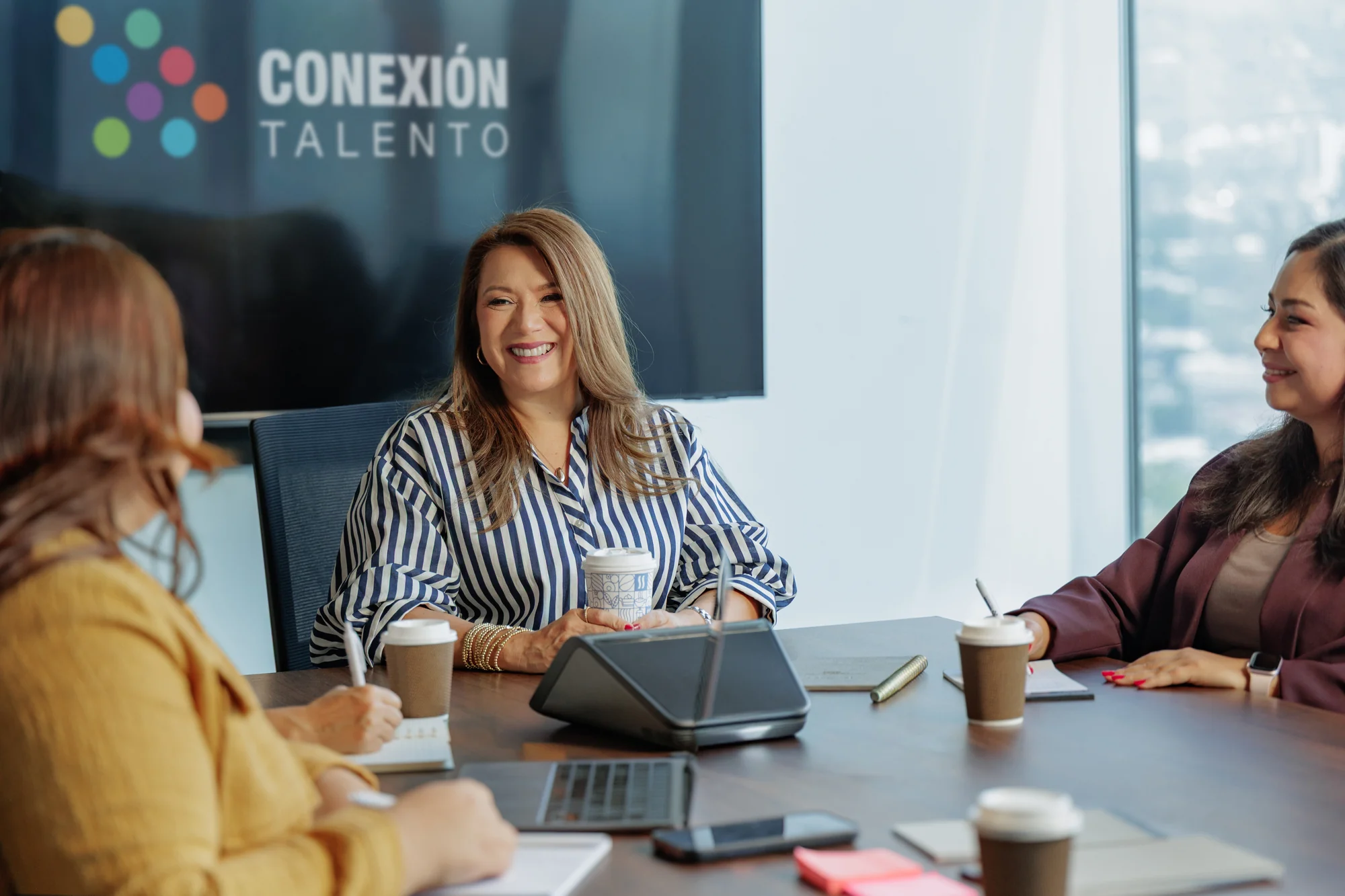 Sesión de coaching de liderazgo con Conexión Talento